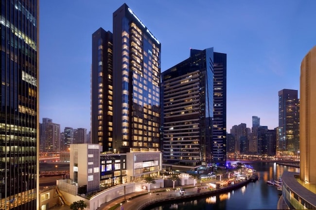 Crowne Plaza Dubai Marina 1